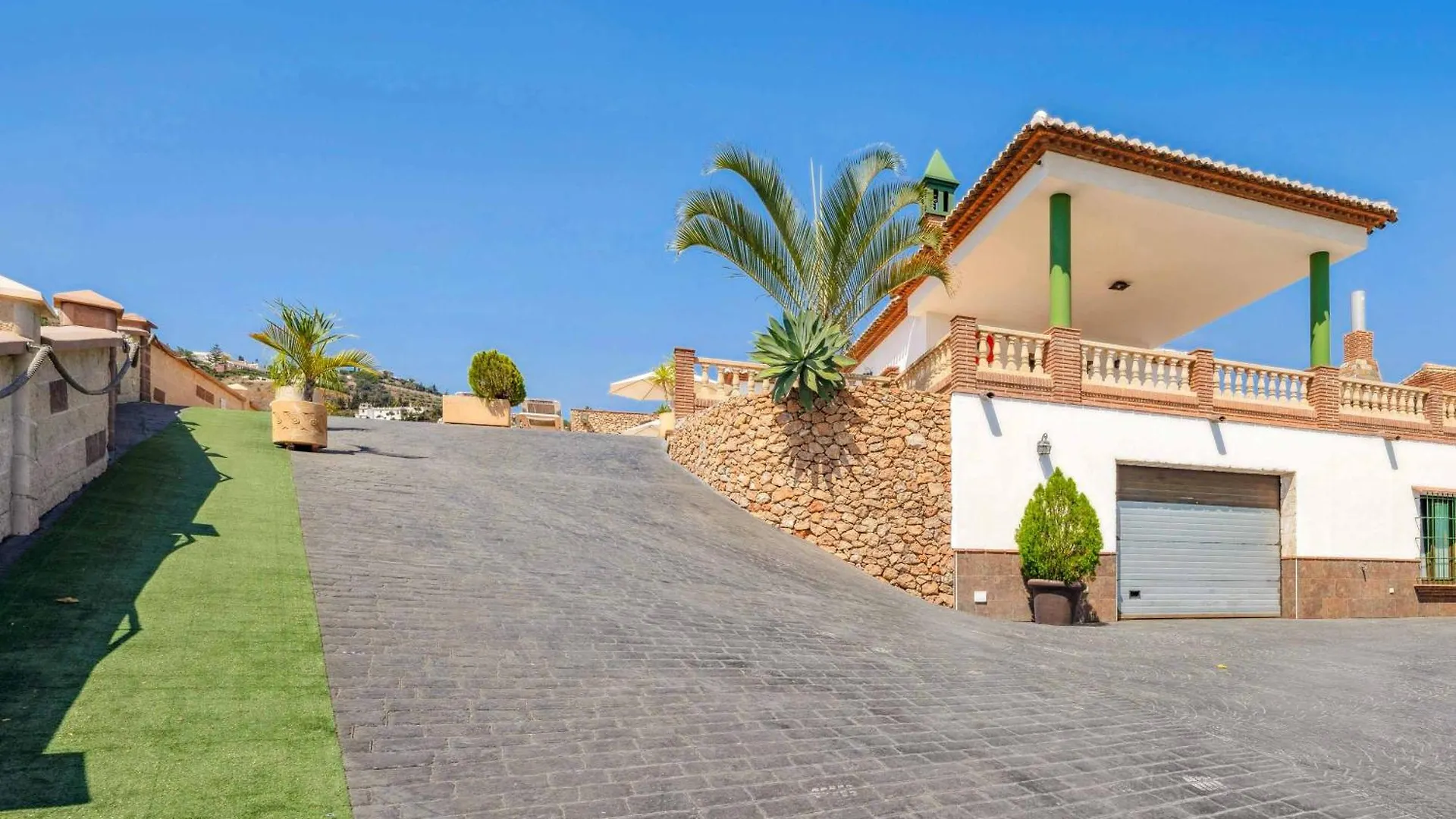 Villa Barranco del Puerto Nerja